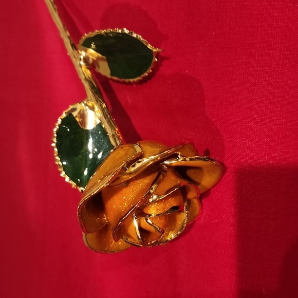 COPY - Steven Singer Real Rose Just Peachy Preserved and Dipped in 24 Karat Gold - Picture 3 of 12